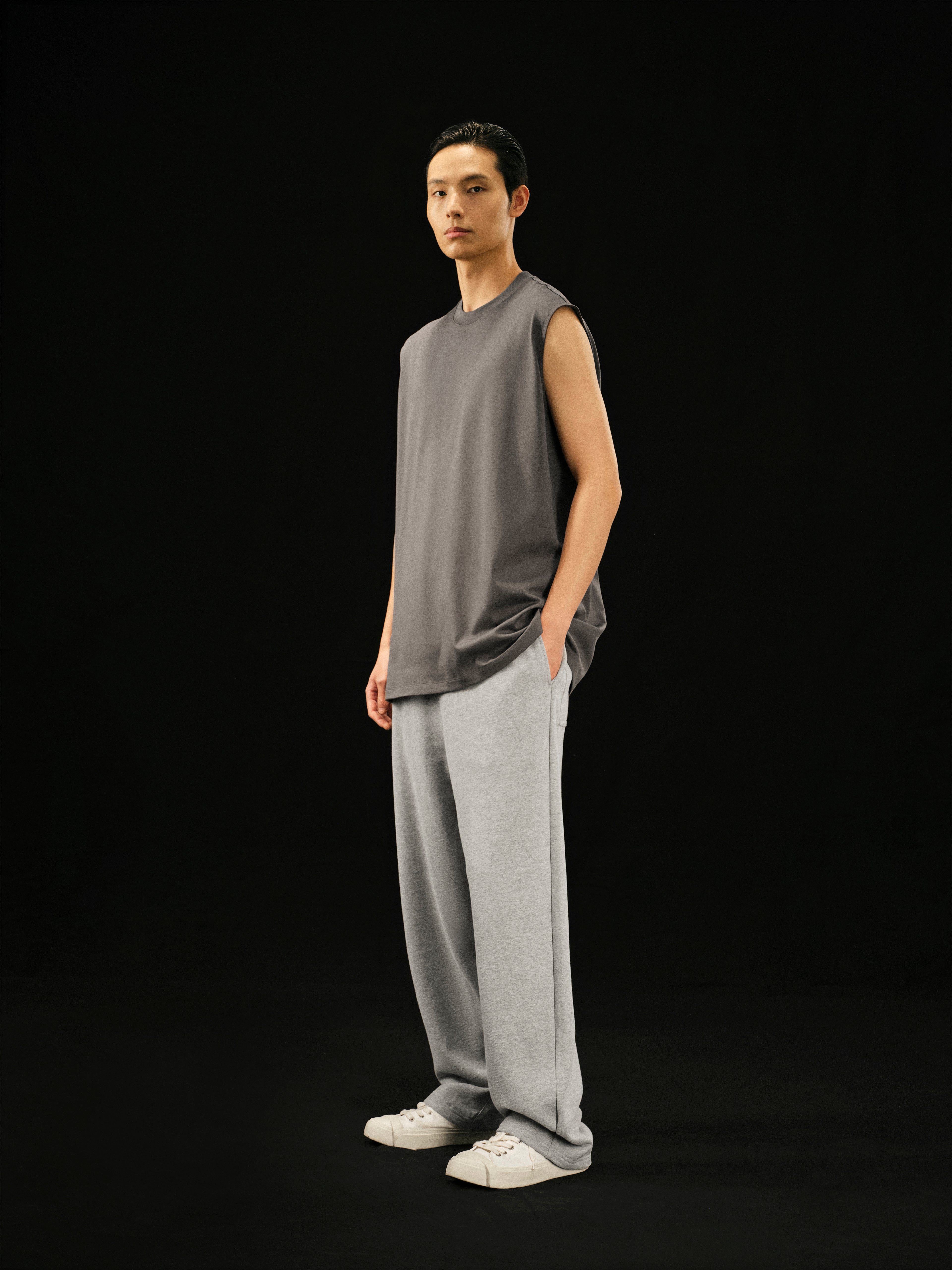 r. Tank Top (Narrow Armholes)