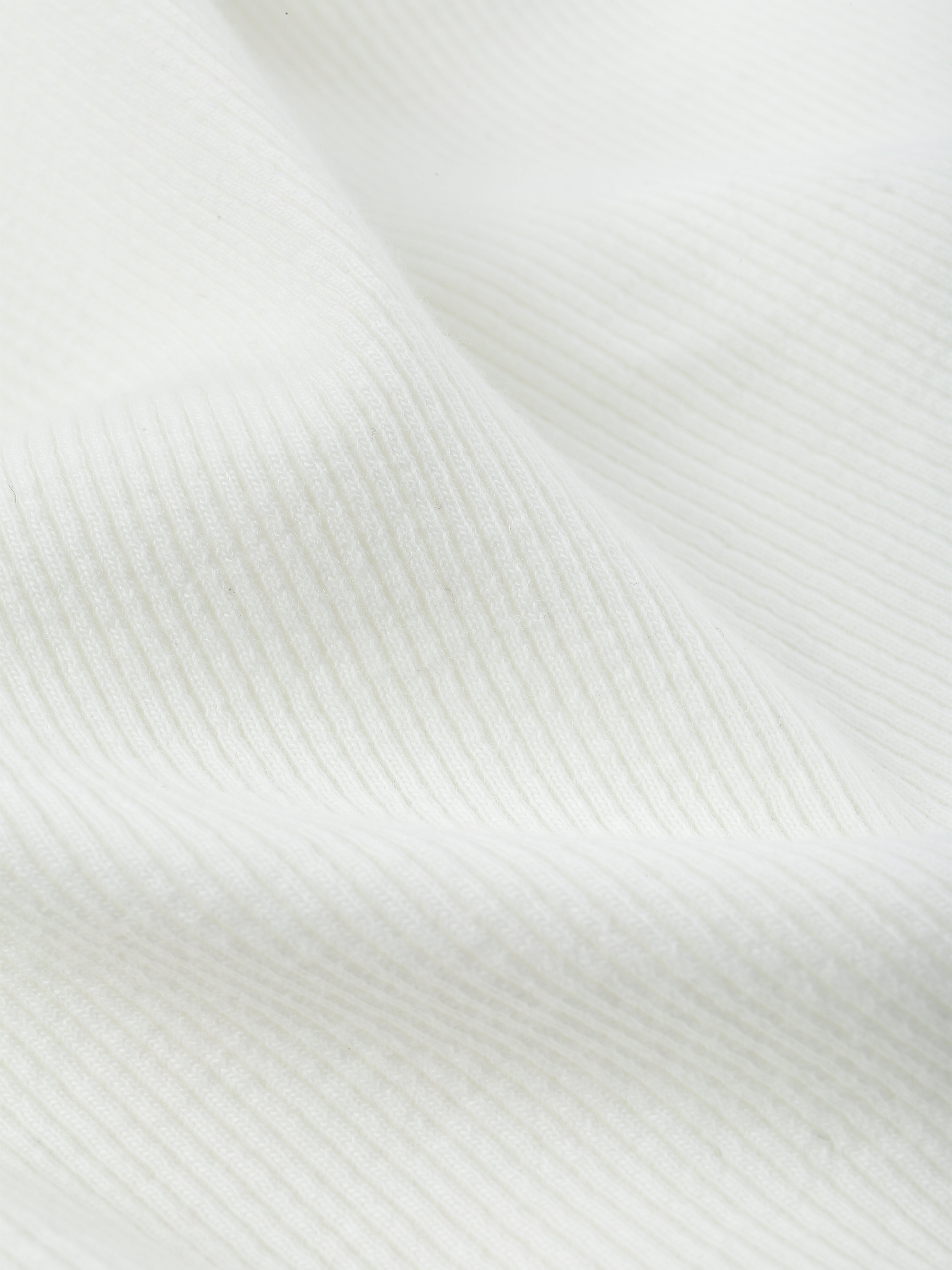 r. Slim-Fit Ribbed Tank Top