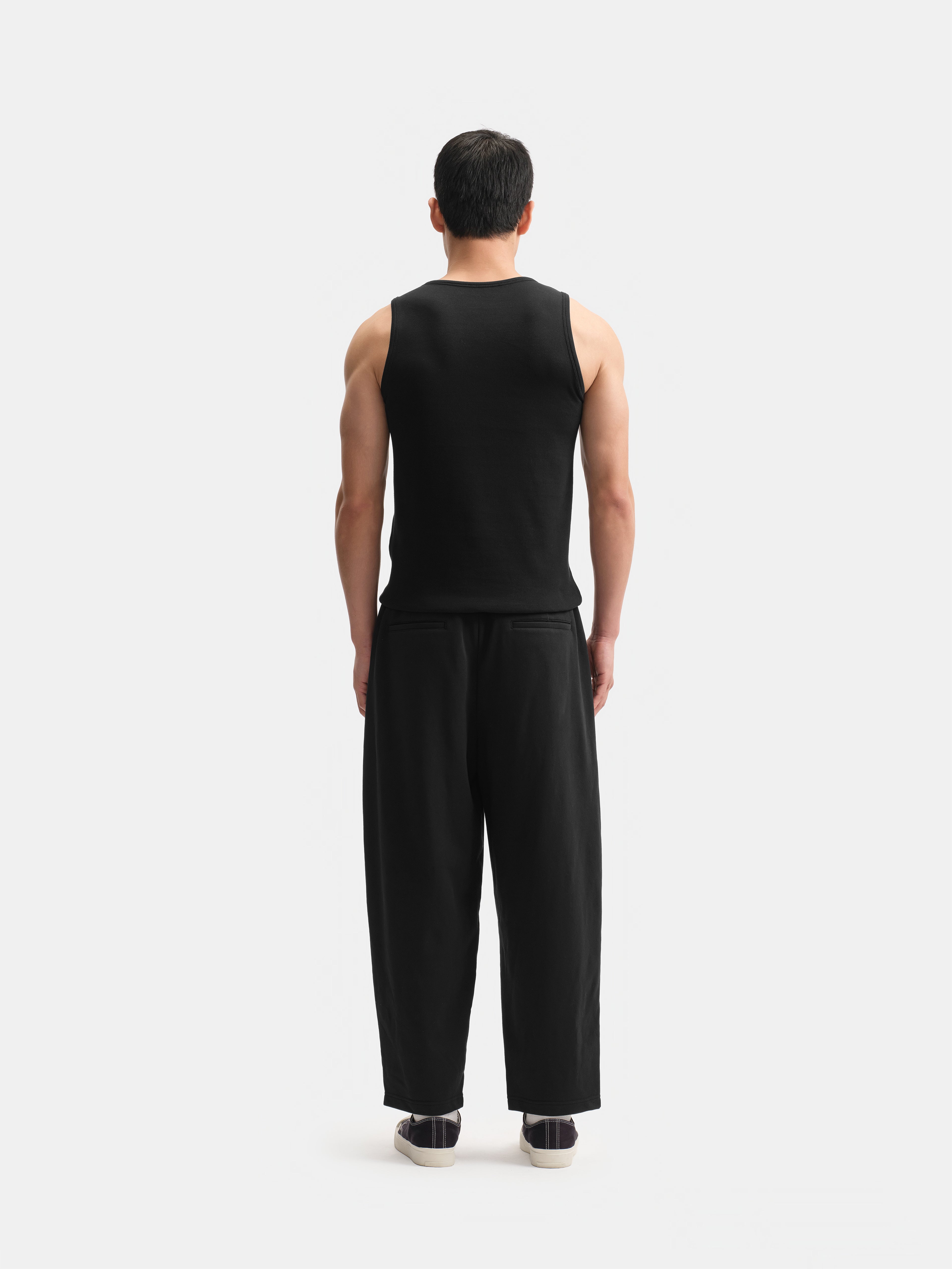 r. Slim-Fit Ribbed Tank Top