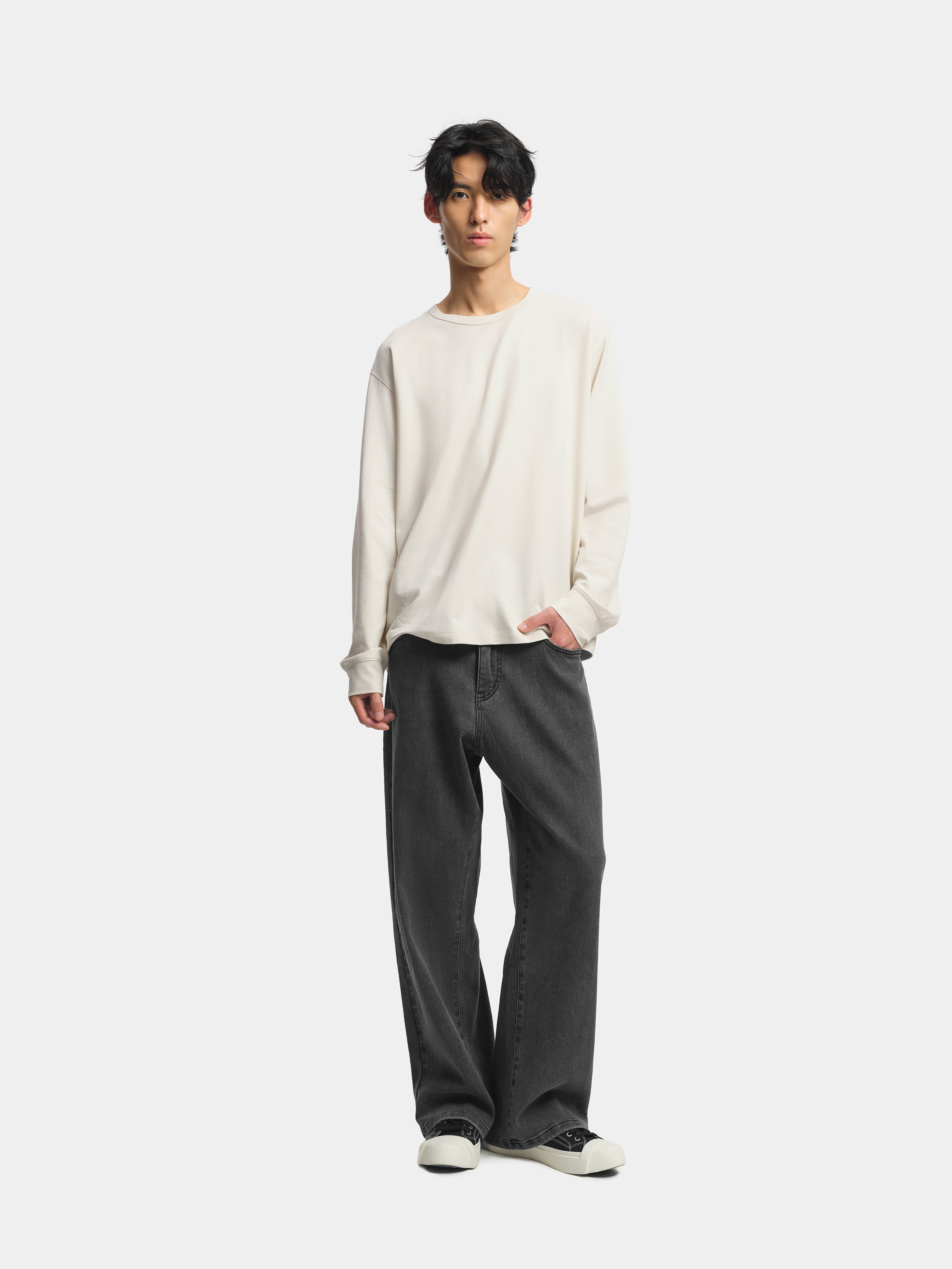 n. Relaxed Wide-Neck Textured Long-Sleeve T-Shirt
