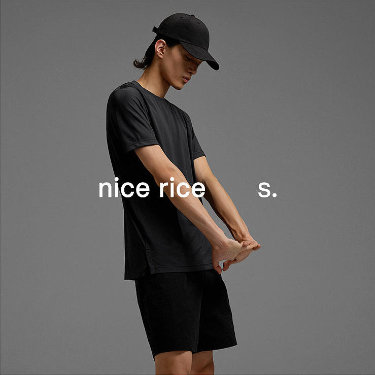 s. スポーツ　半袖Tシャツ