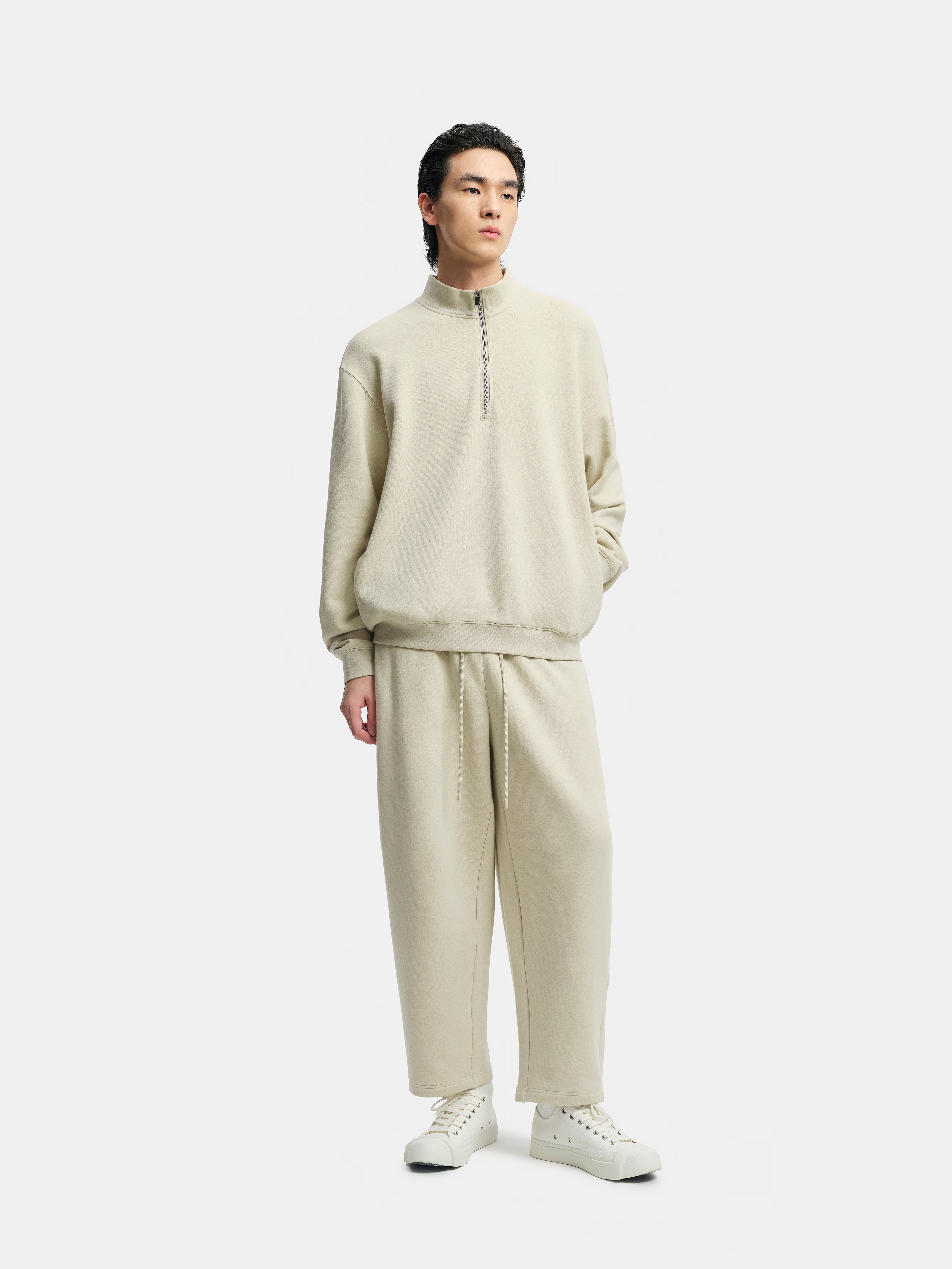 n. Relaxed Tapered Knit Pants