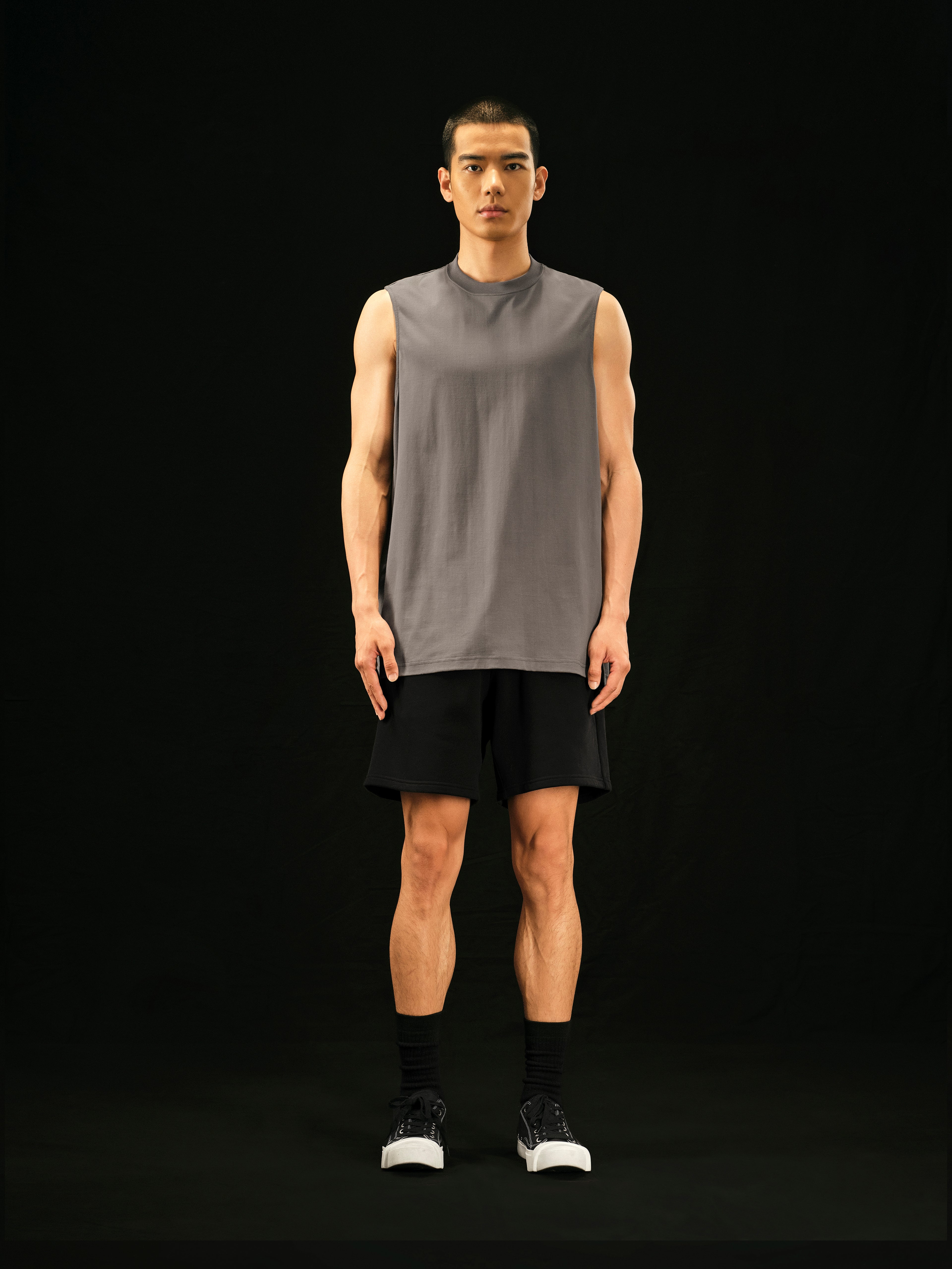 r. Lightweight Sweat Shorts