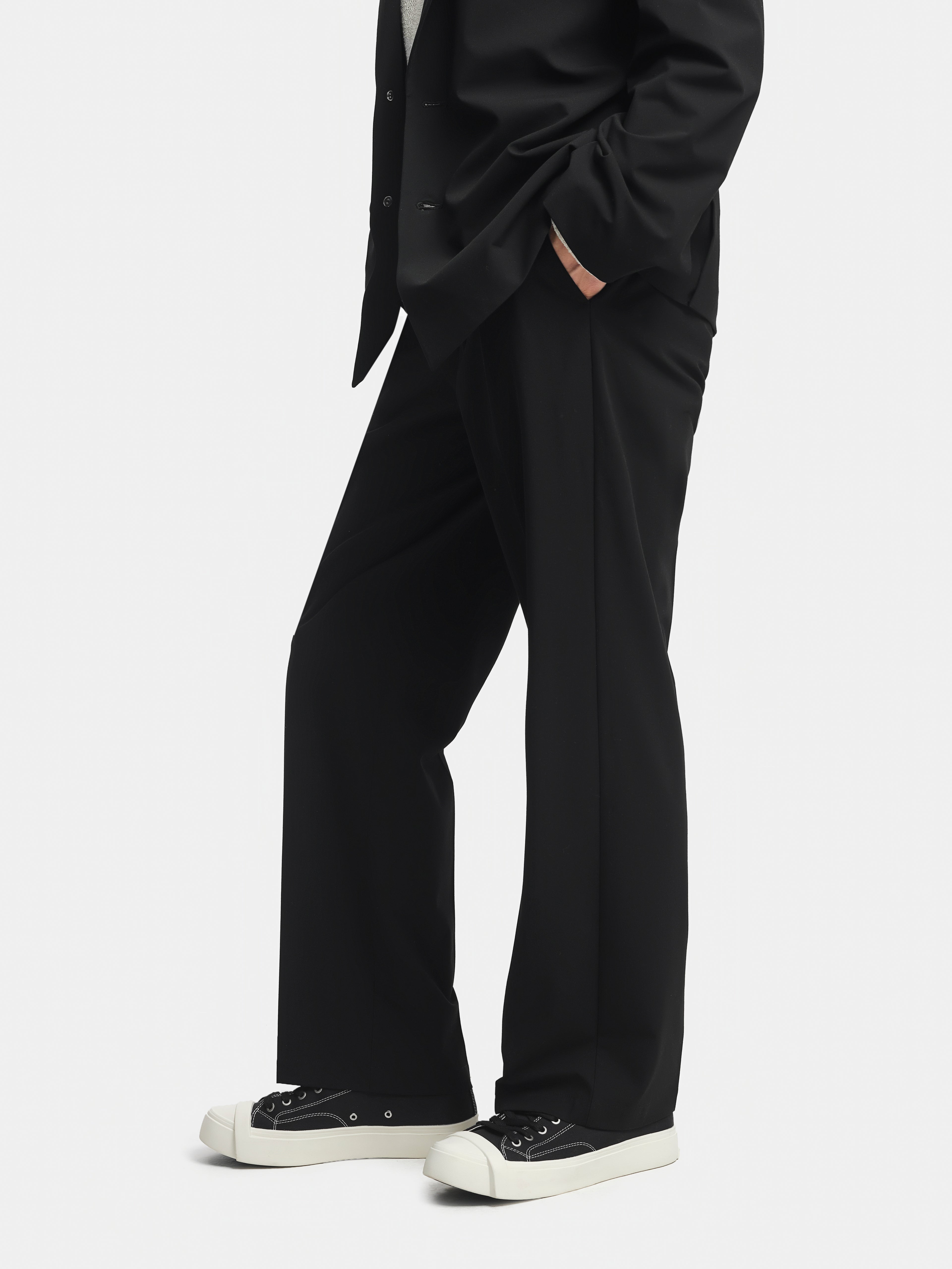n. Straight-Leg Fine-Spun Casual Pants