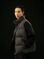 r. Classic Down Vest
