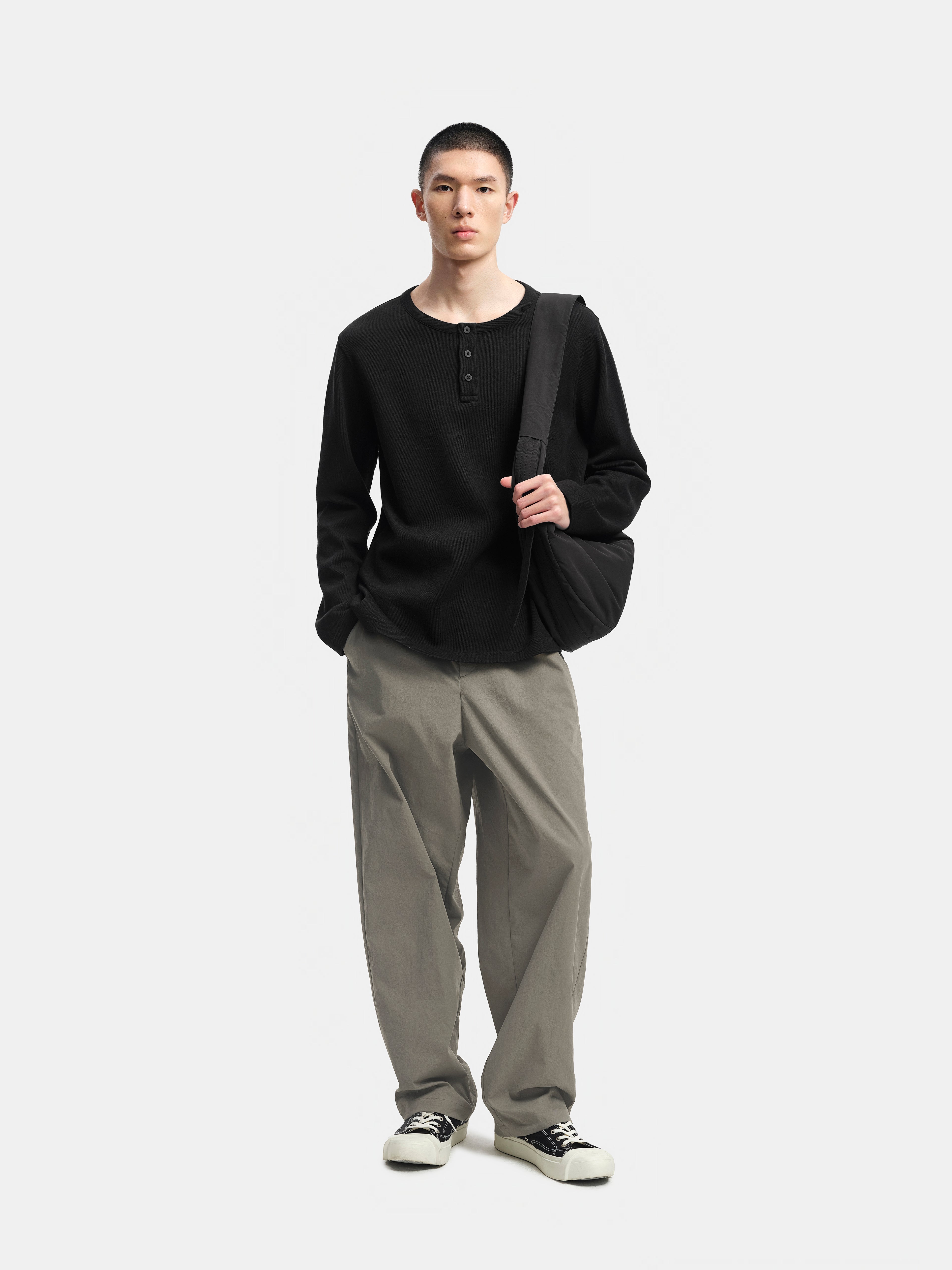 n. Relaxed Slightly Tapered Casual Pants