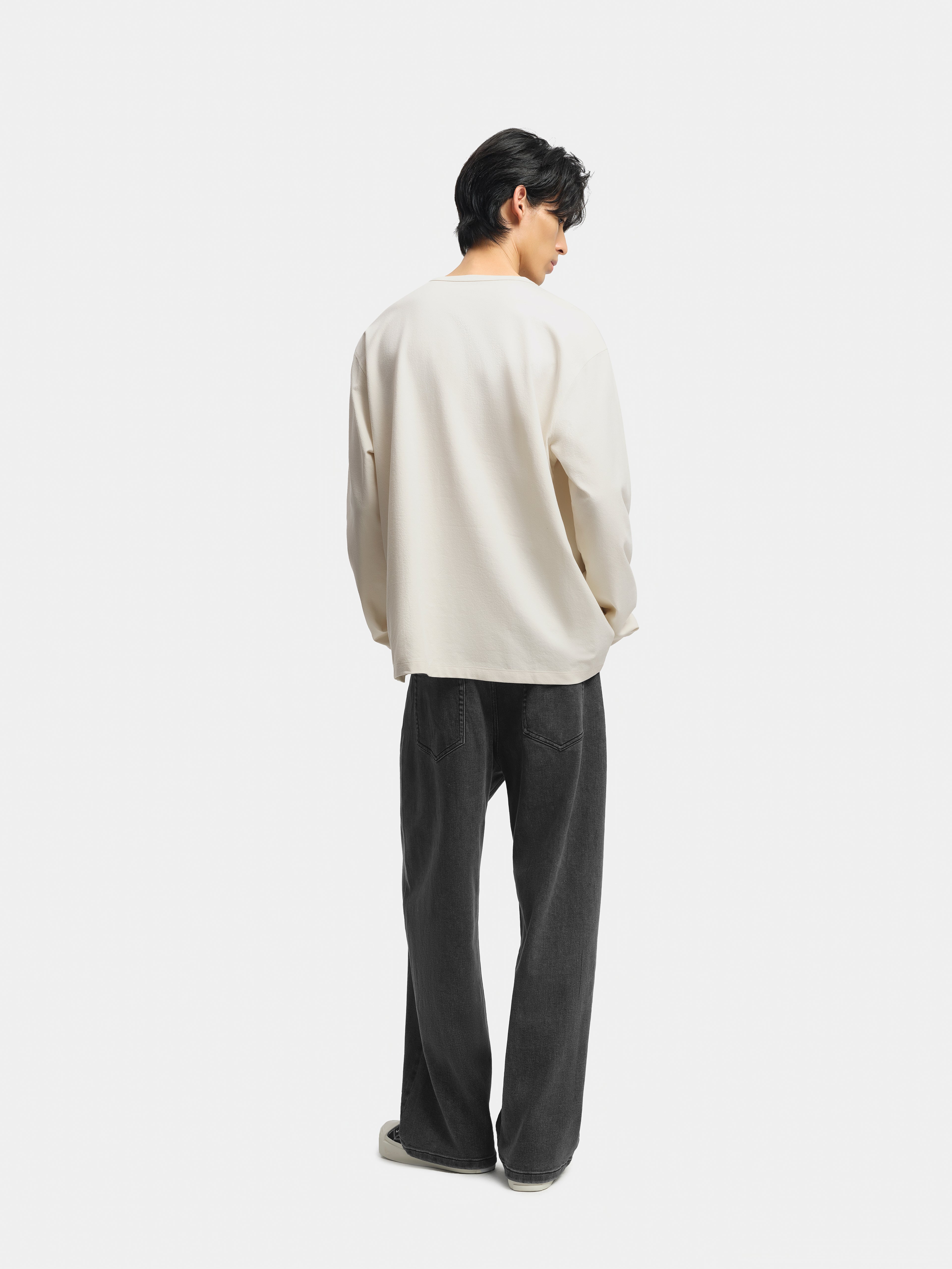 n. Relaxed Wide-Neck Textured Long-Sleeve T-Shirt