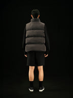 r. Classic Down Vest