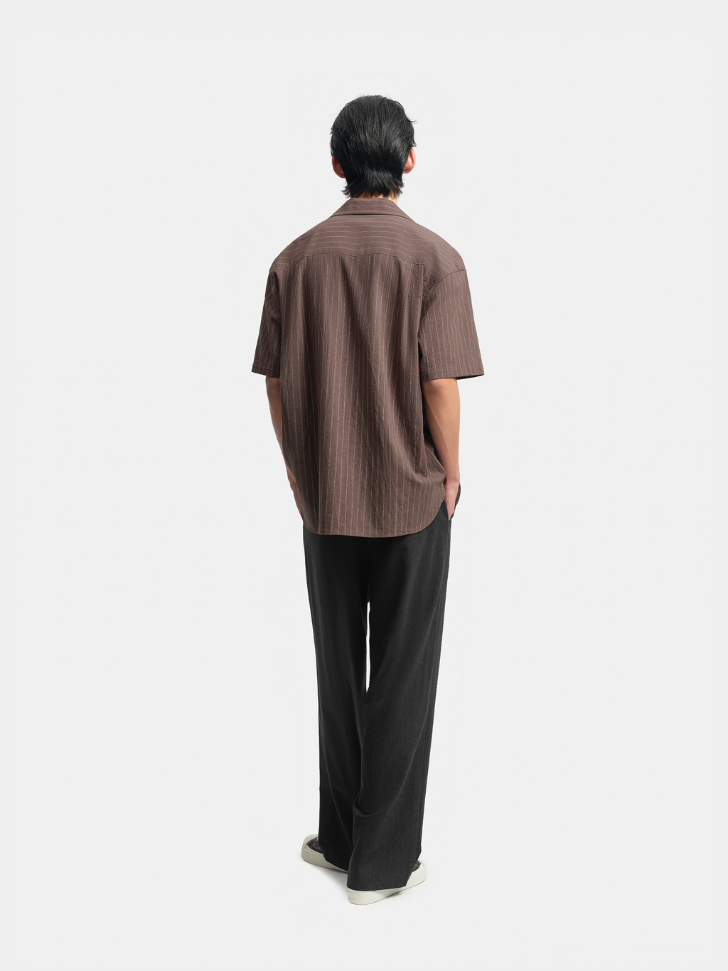 n. コットンリネンパンツ