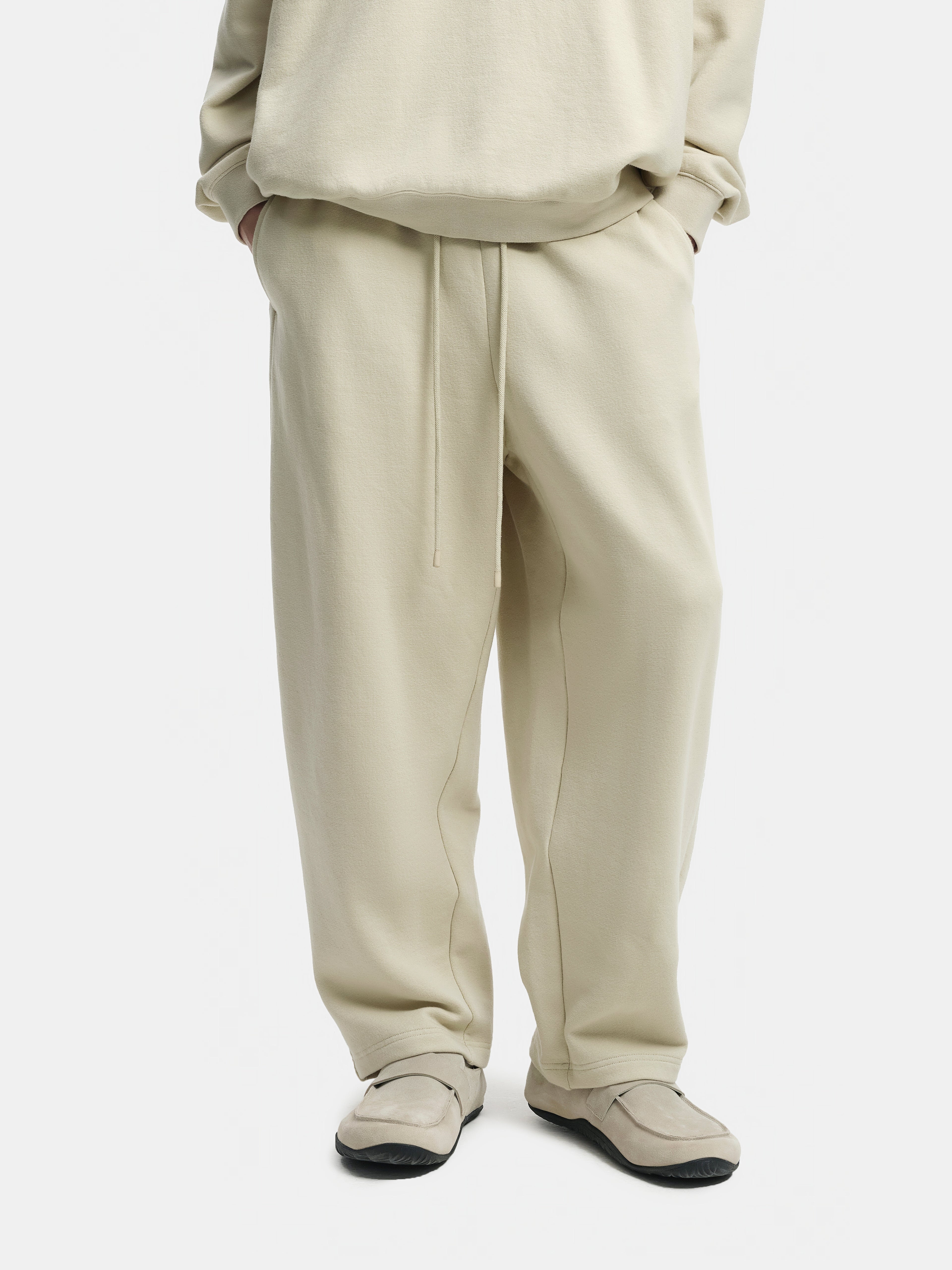 n. Relaxed Tapered Knit Pants