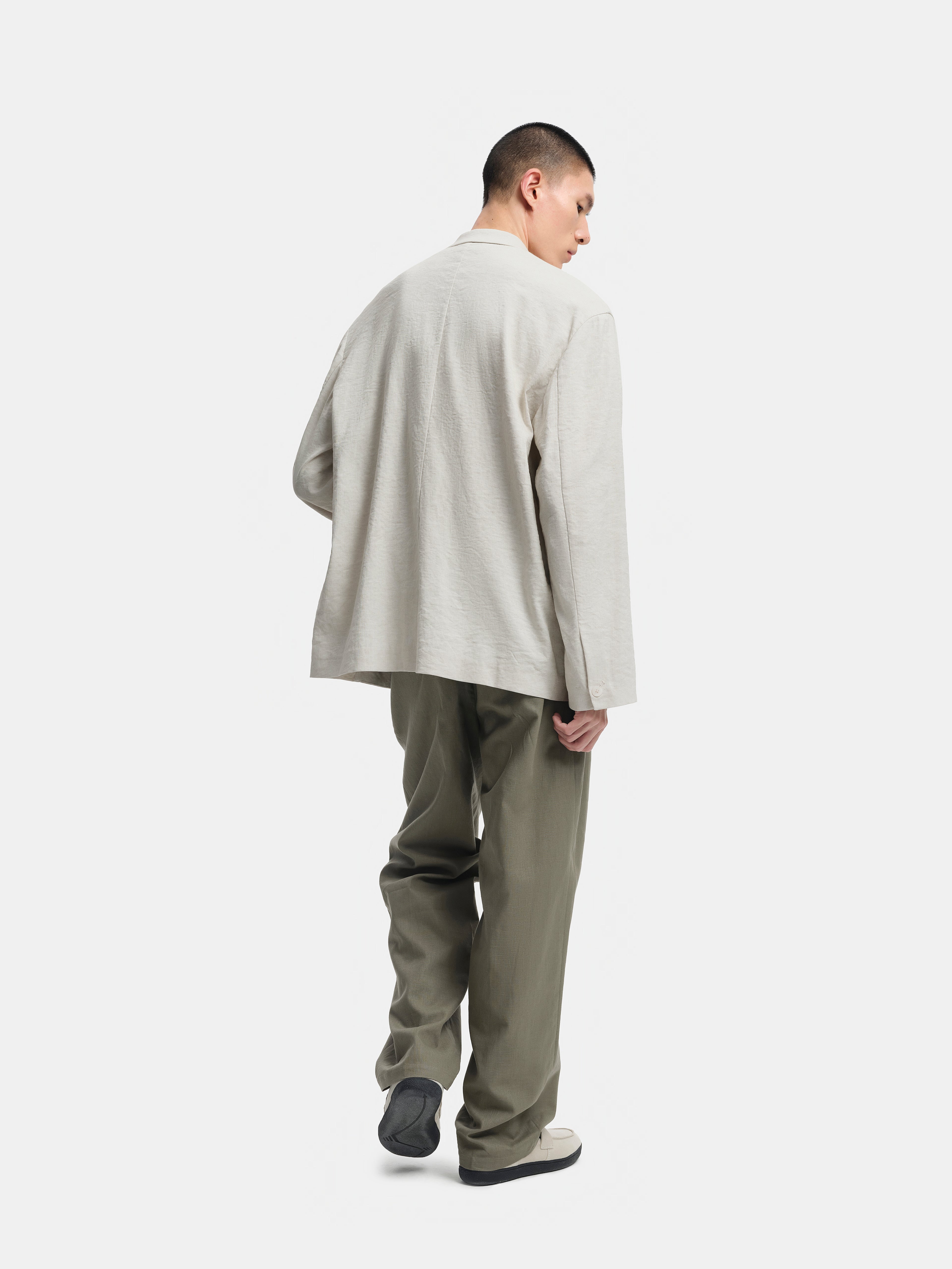 n. Relaxed Notch-Lapel Linen-Texture Blazer