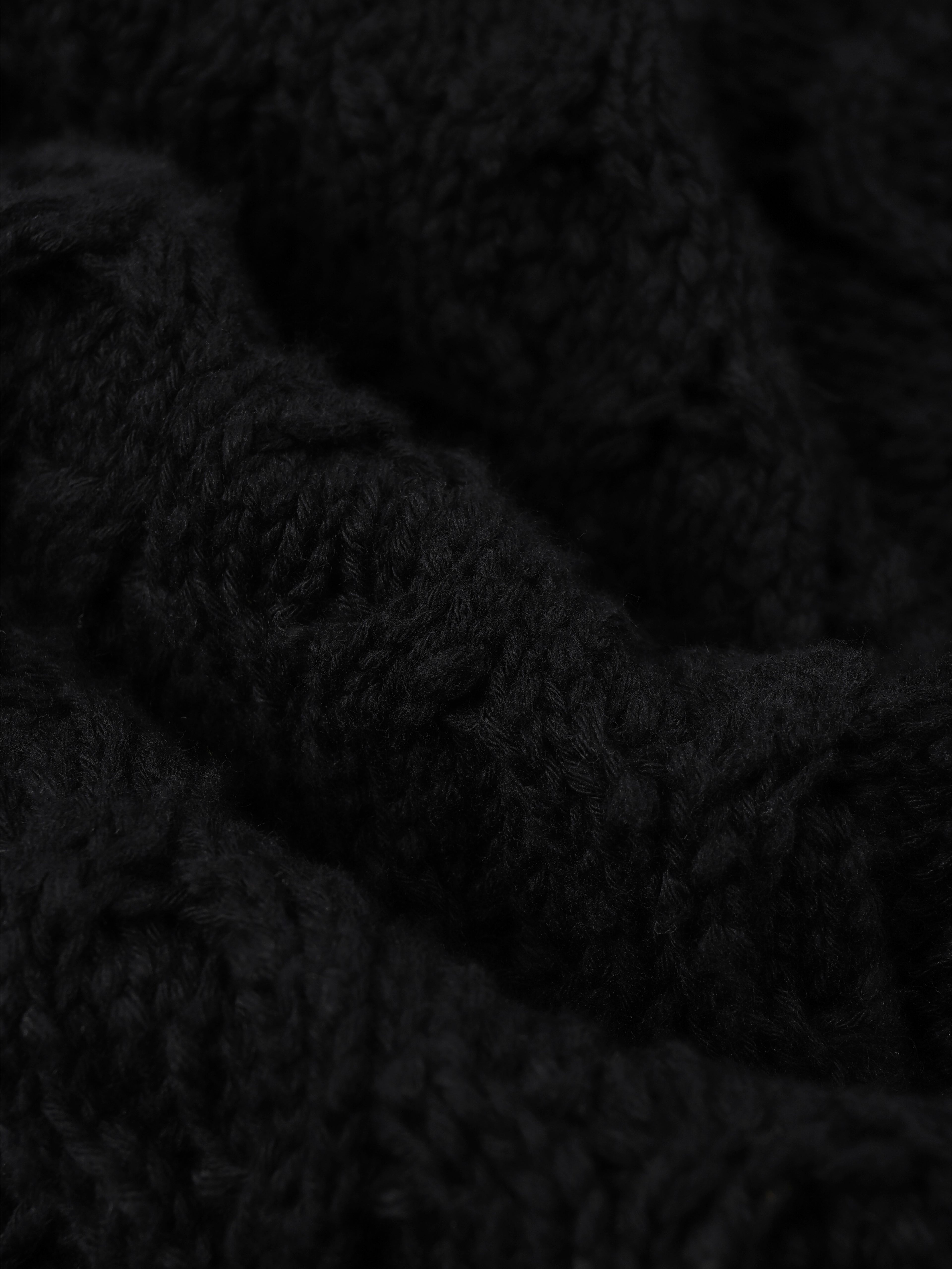 n. Relaxed-Fit Cable-Knit Cardigan
