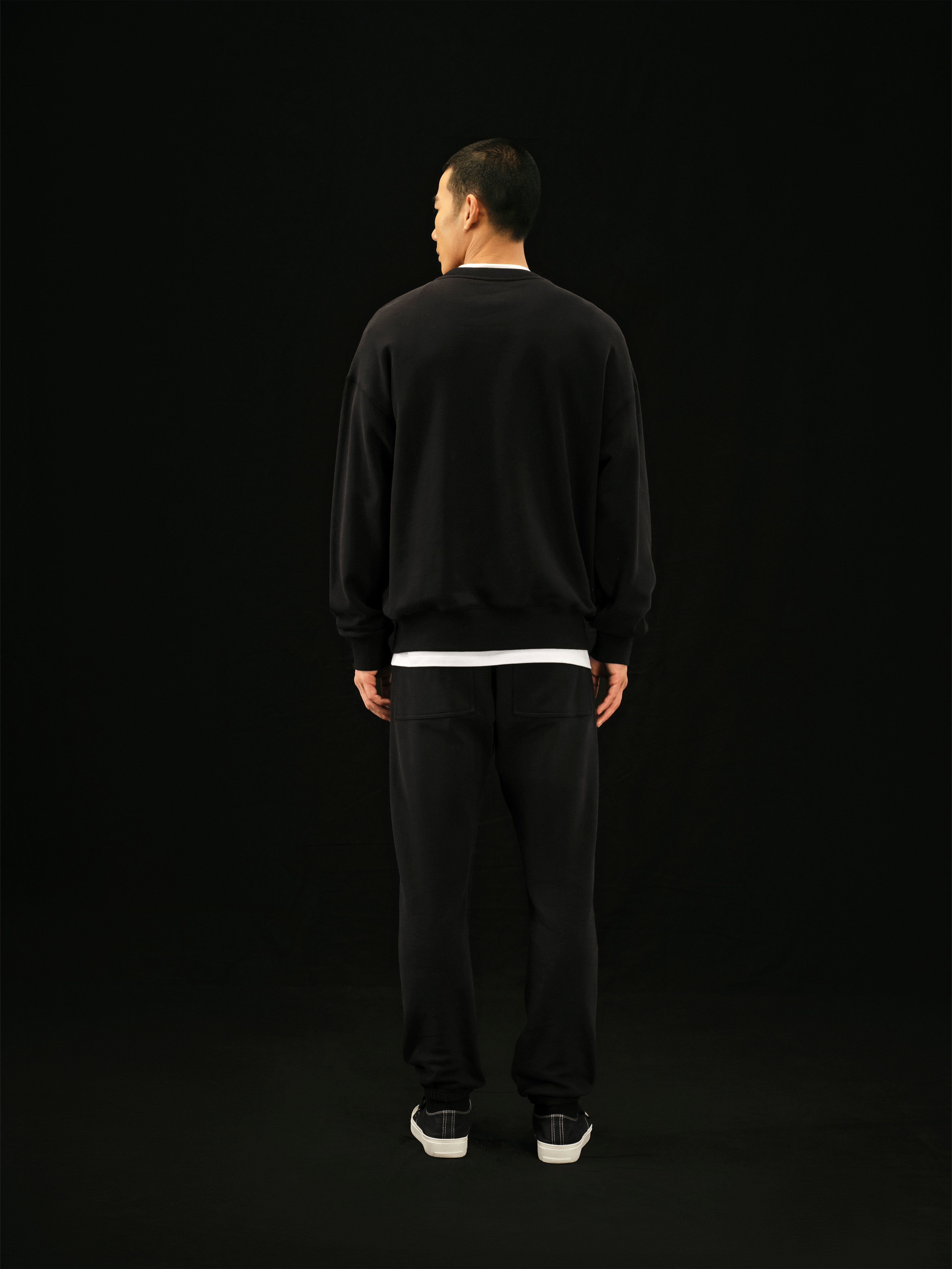 r. Lightweight Crewneck Sweatshirt