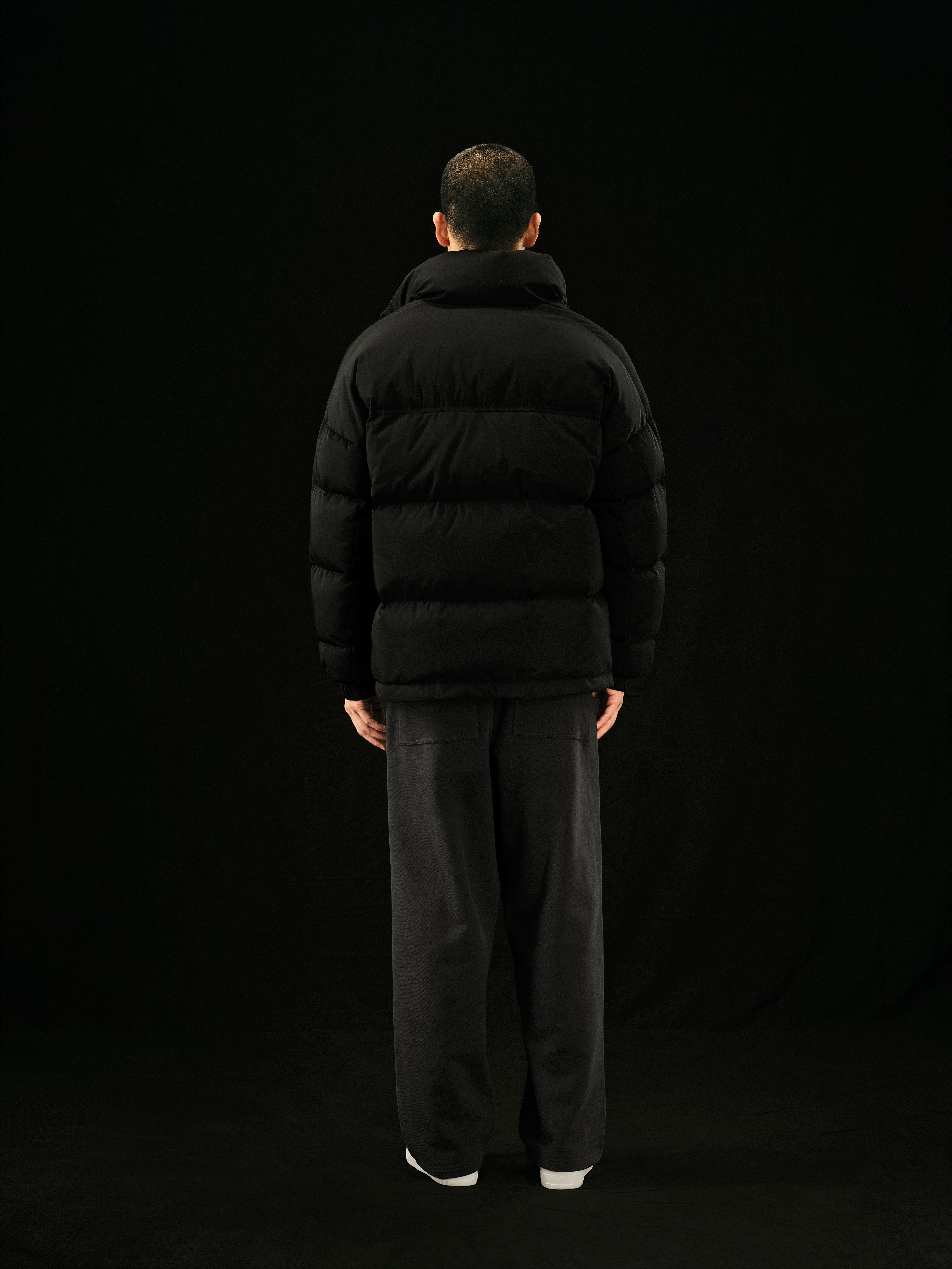r. Down Jacket