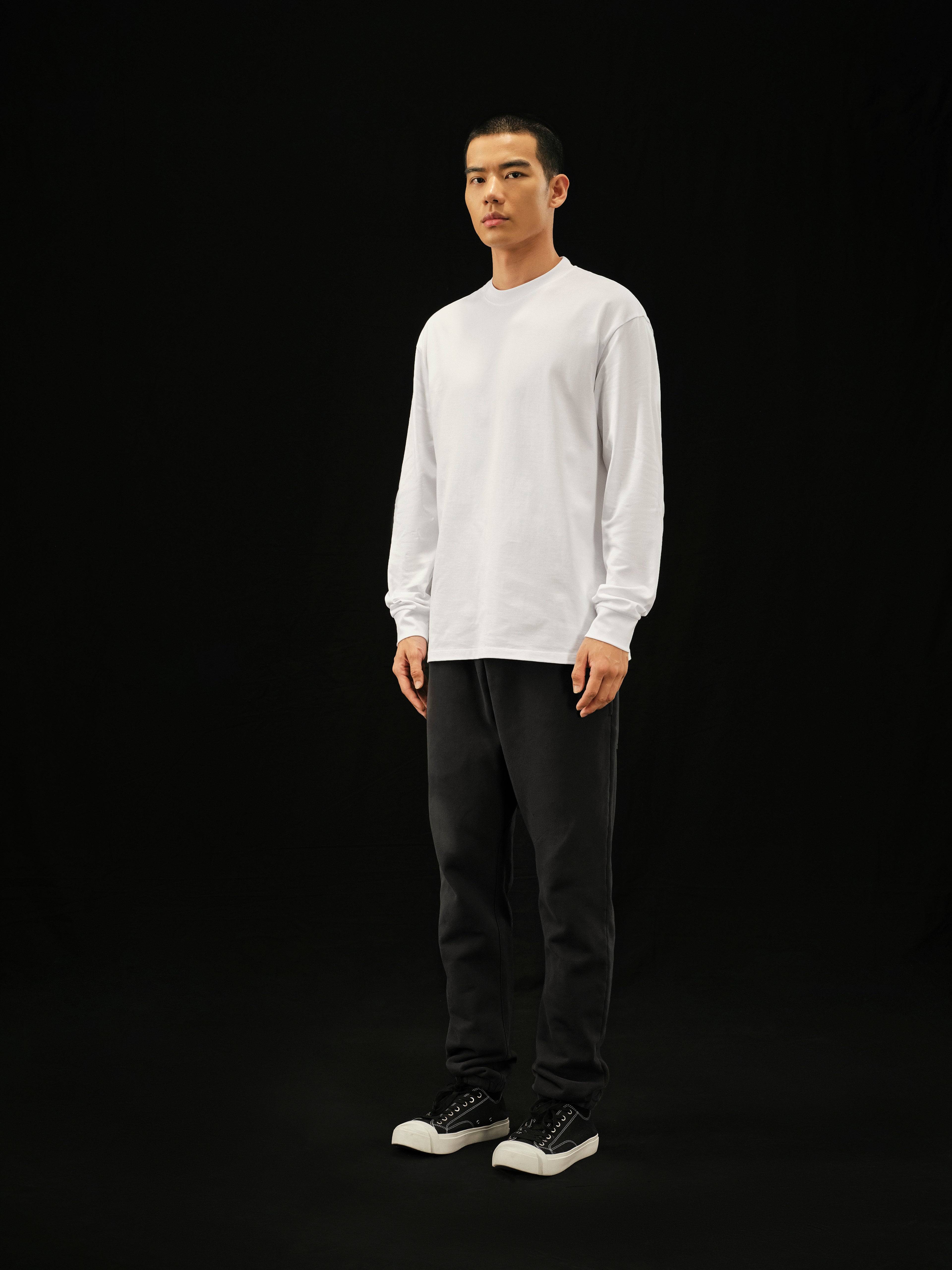 r. Ribbed Long Sleeve T-Shirt