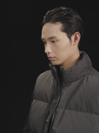 r. Classic Down Vest